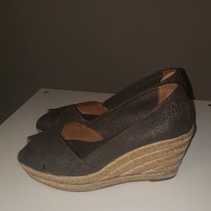 Tory Burch 8.5  Wedges Espadrilles size